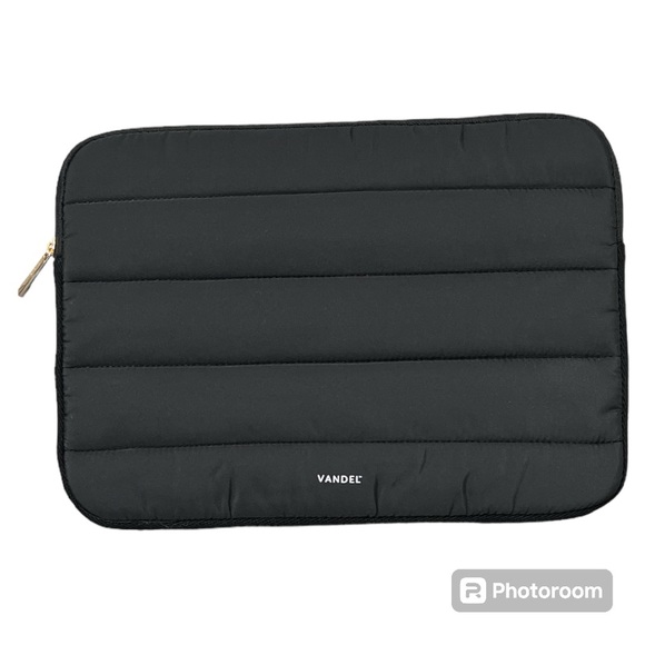 13” black puffer protective laptop sleeve NEW - Picture 2 of 4